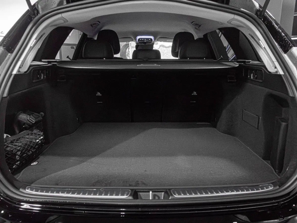 Mercedes-Benz Classe C Station Wagon nuova a Ancona (9)