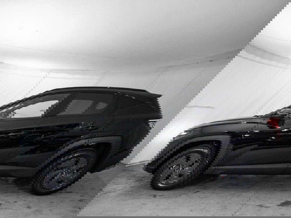 Hyundai Tucson nuova a Macerata (2)