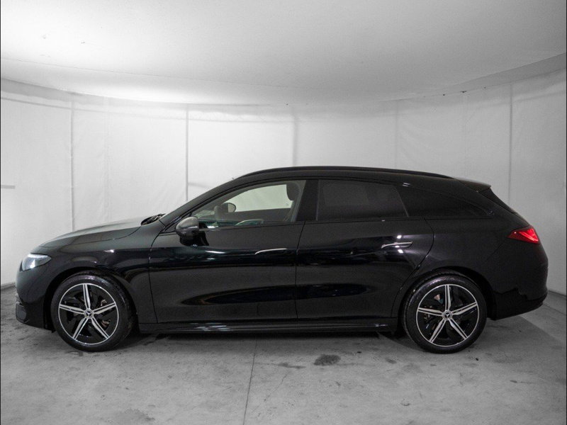 Mercedes-Benz CLA Shooting Brake nuova a Macerata (2)