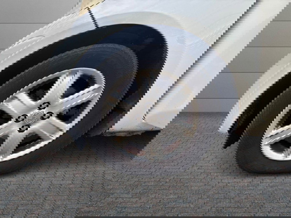 Toyota iQ usata a Torino (7)