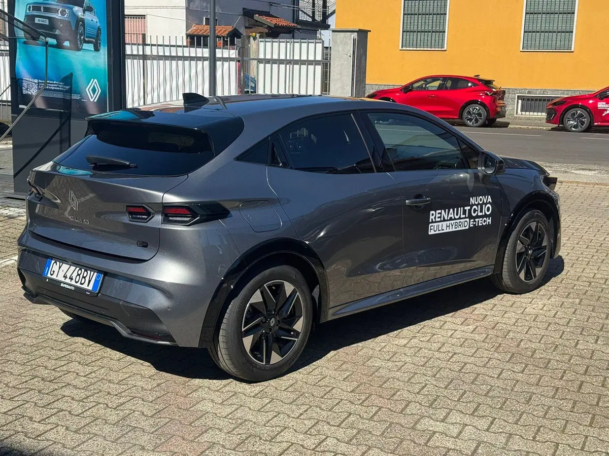 Renault Clio nuova a Pavia (13)