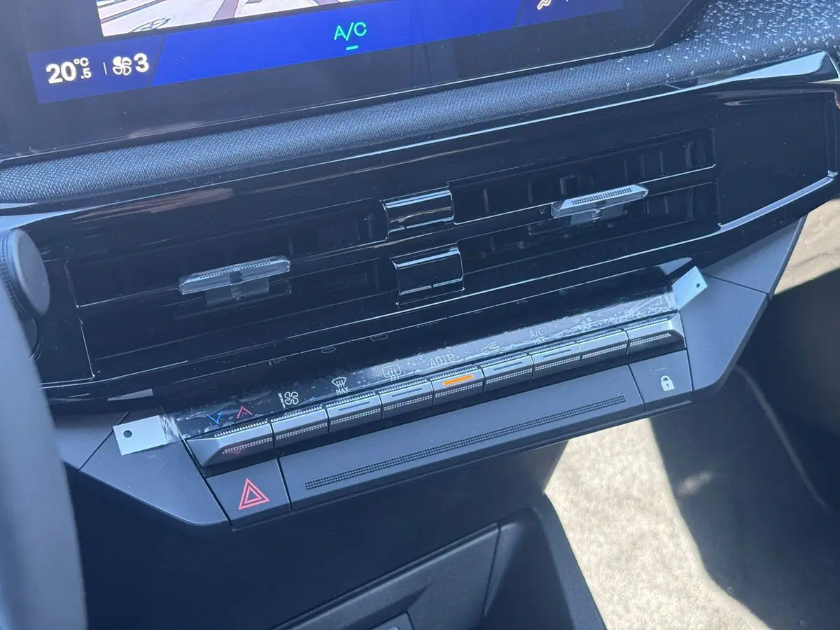 Renault Clio nuova a Pavia (2)