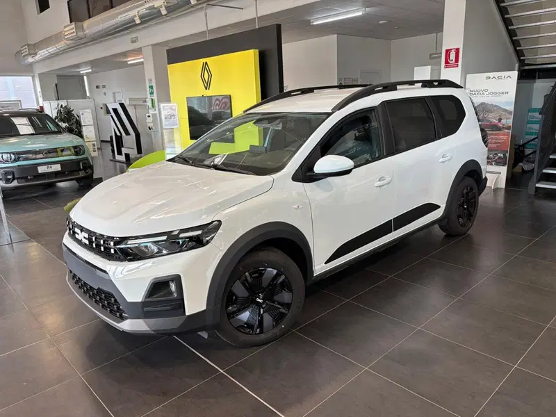 Dacia Jogger nuova a Vercelli (6)