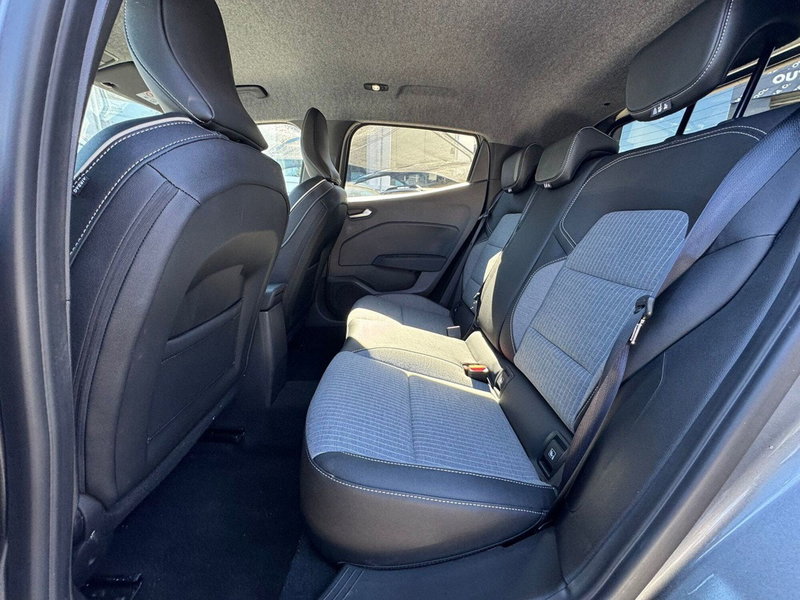 Renault Clio usata a Pavia (9)