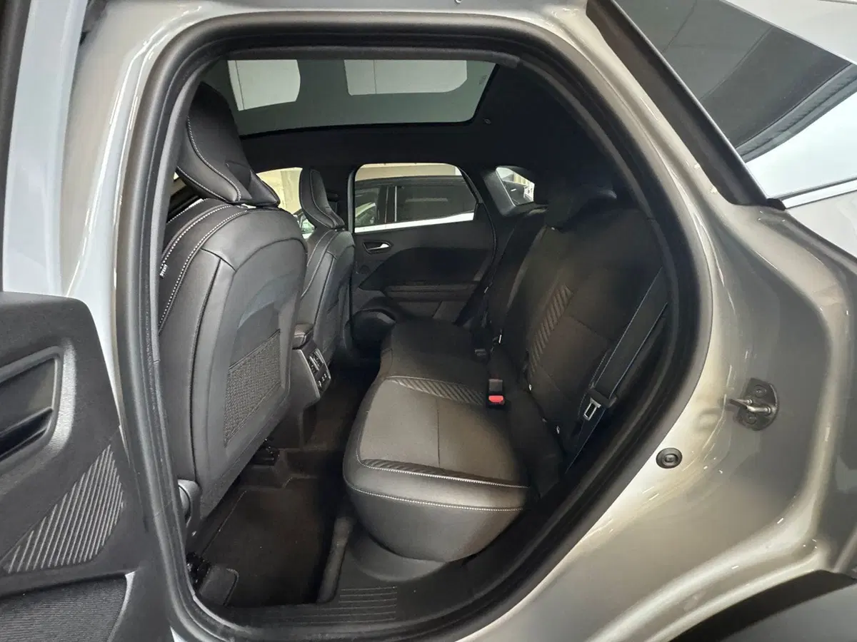 Renault Symbioz nuova a Pavia (9)