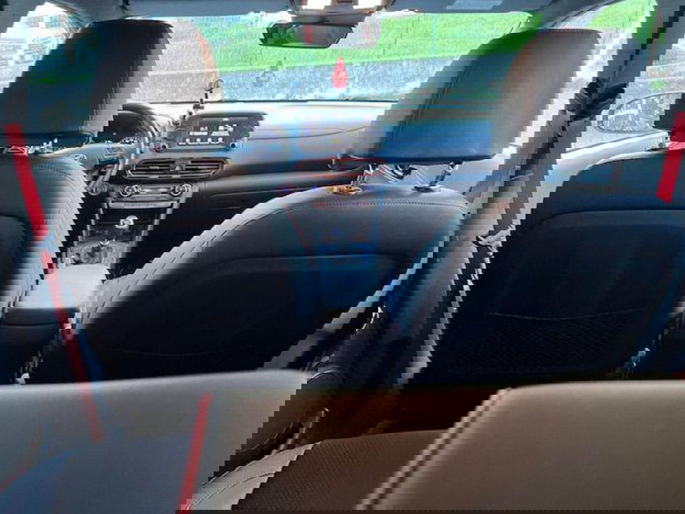 Hyundai Kona usata a Verbano Cusio Ossola (10)