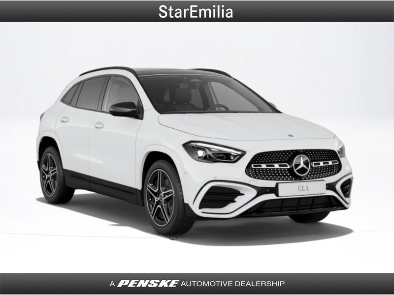 Mercedes-Benz GLA SUV nuova a Bologna