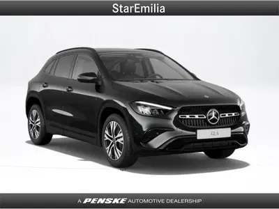 Mercedes-Benz GLA SUV 200 d Progressive Extra auto nuova a Casalecchio di Reno