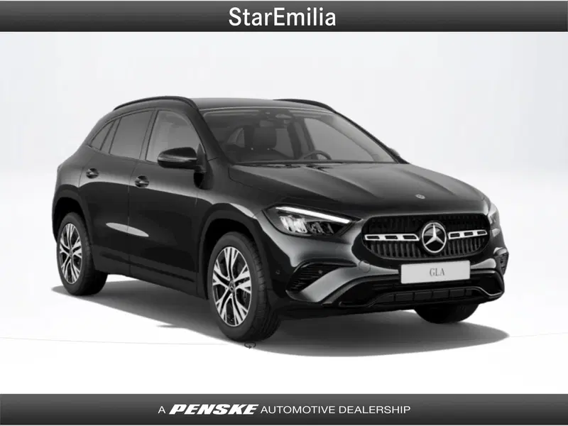 Mercedes-Benz GLA SUV nuova a Bologna