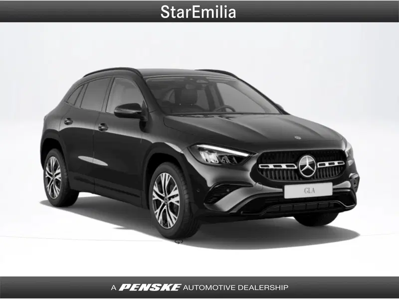 Mercedes-Benz GLA SUV nuova a Bologna