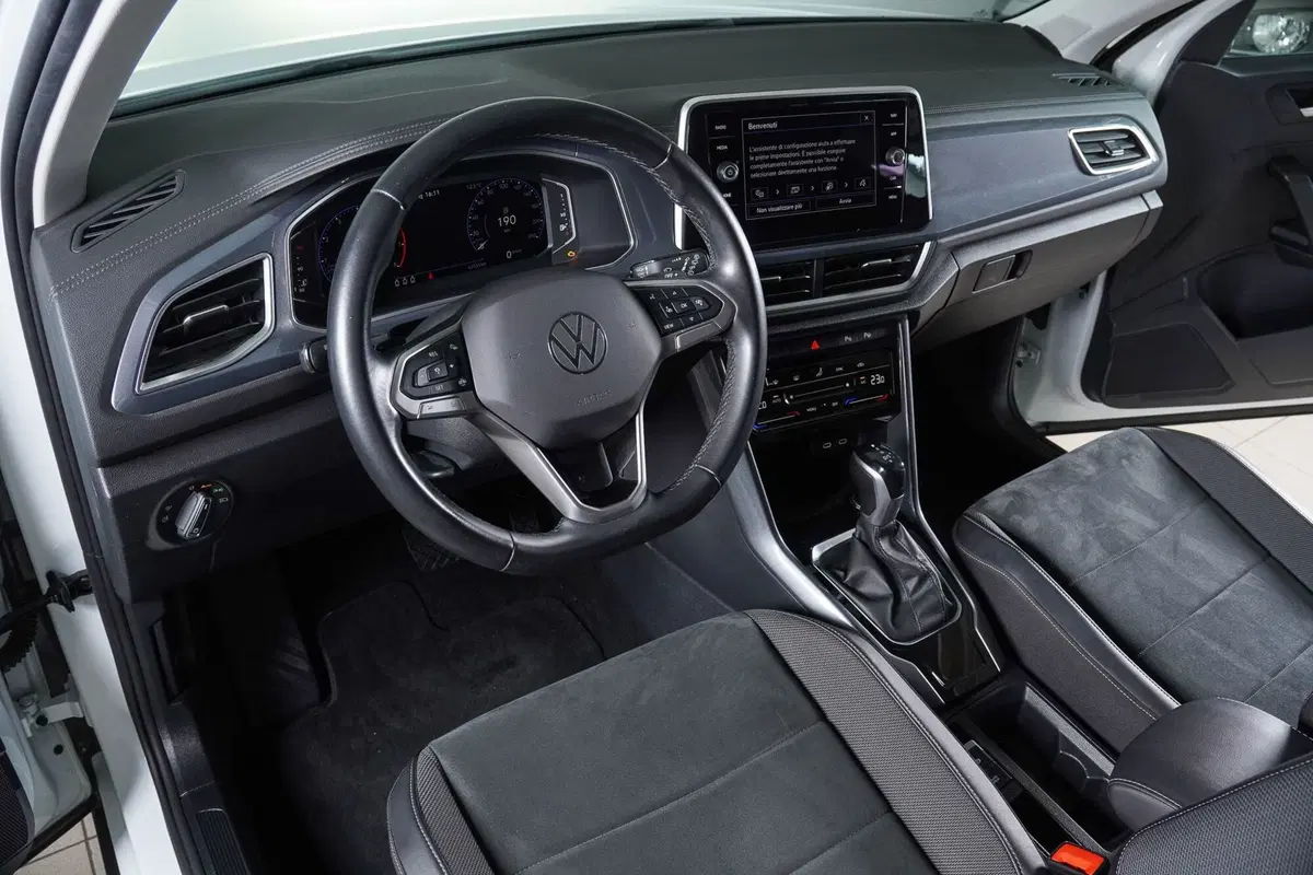 Volkswagen T-Roc usata a Perugia (15)