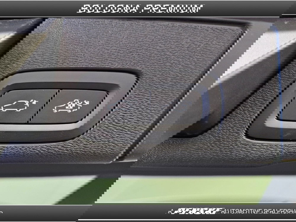 Volvo XC60 usata a Bologna (11)