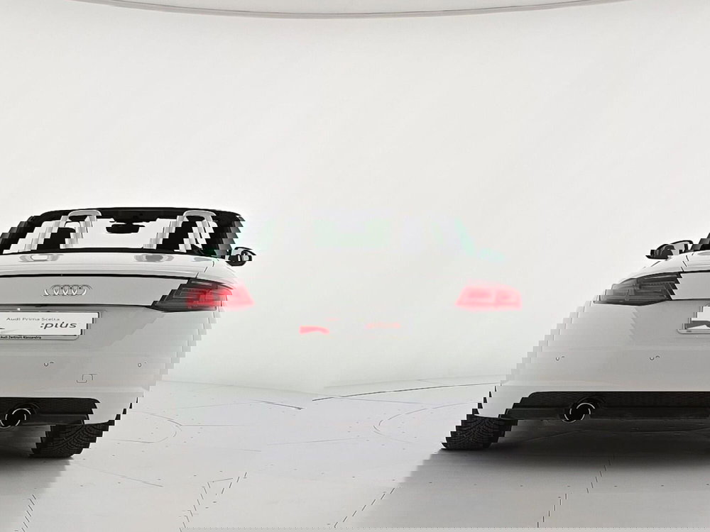 Audi TT Cabrio usata a Asti (8)