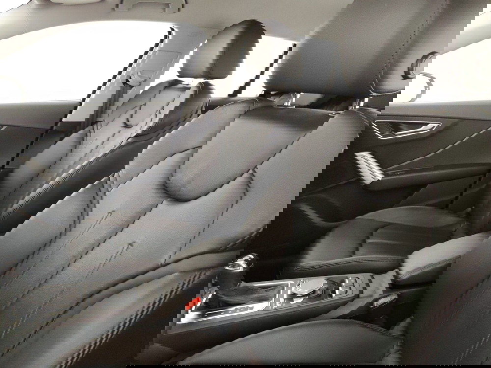 Audi Q2 usata a Massa-Carrara (9)