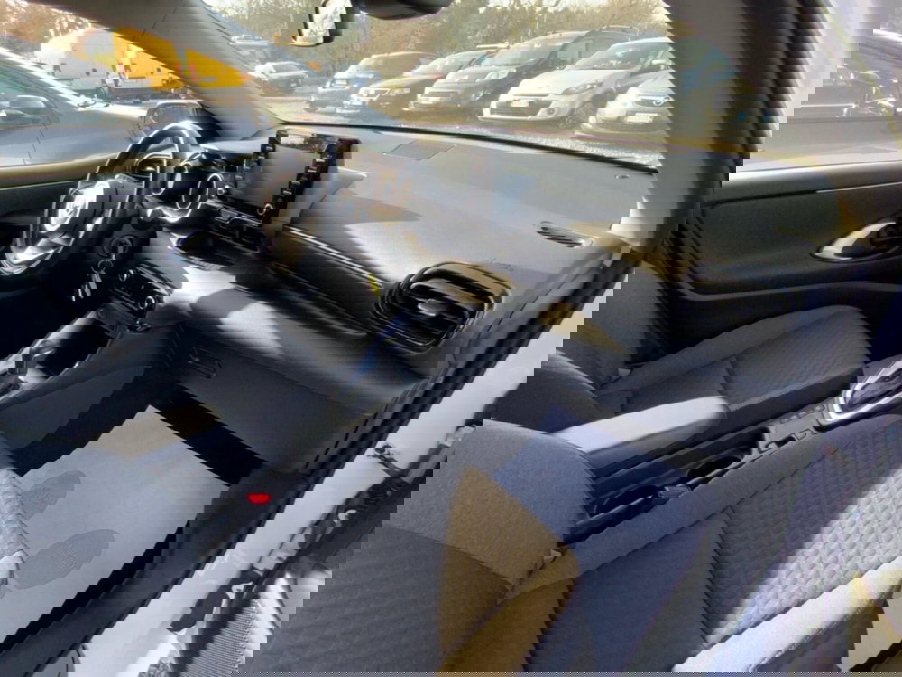 Toyota Yaris usata a Perugia (13)