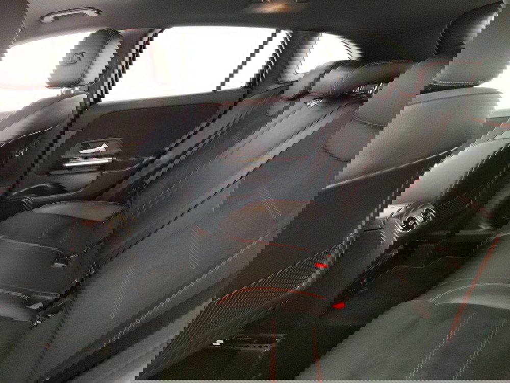 Mercedes-Benz GLA SUV usata a Massa-Carrara (10)