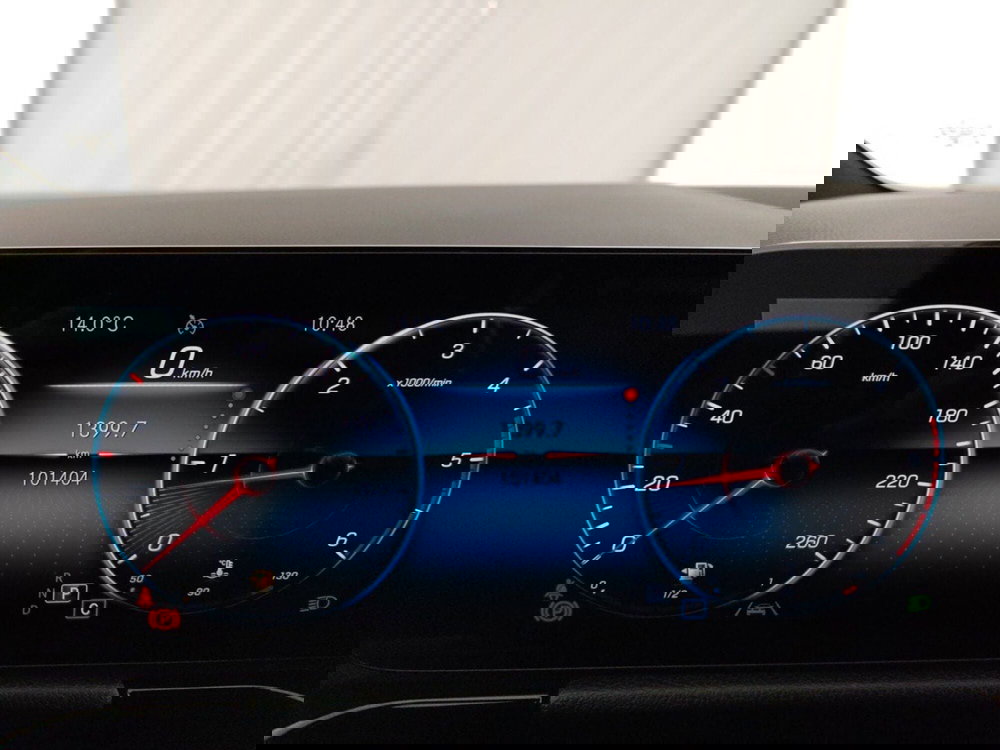 Mercedes-Benz GLA SUV usata a Massa-Carrara (14)