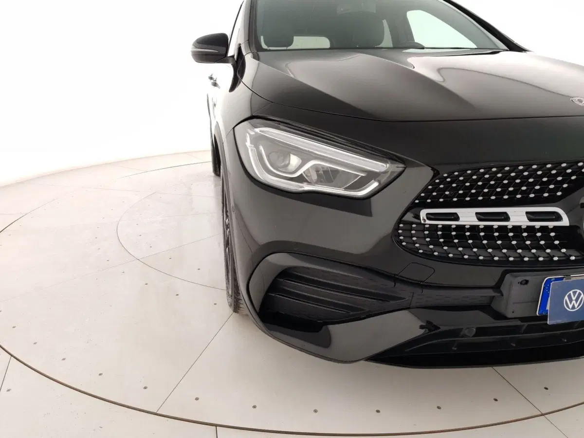 Mercedes-Benz GLA SUV usata a Massa-Carrara (5)