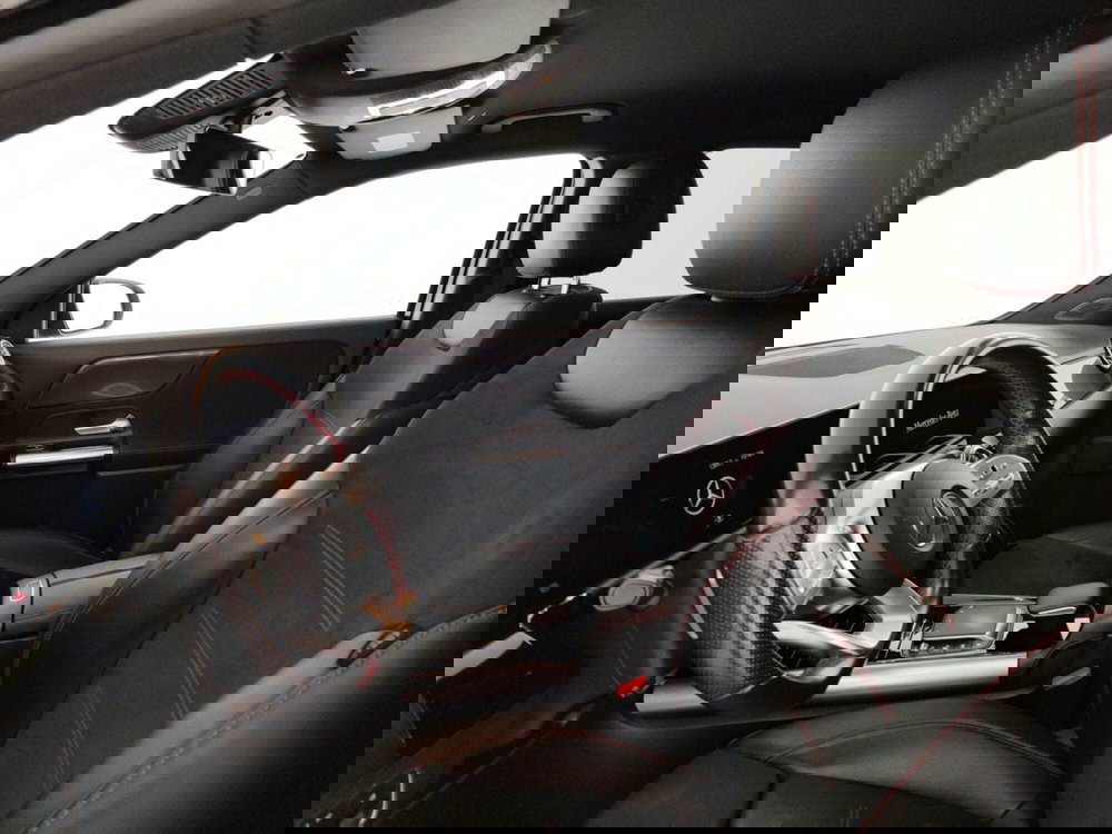 Mercedes-Benz GLA SUV usata a Massa-Carrara (6)