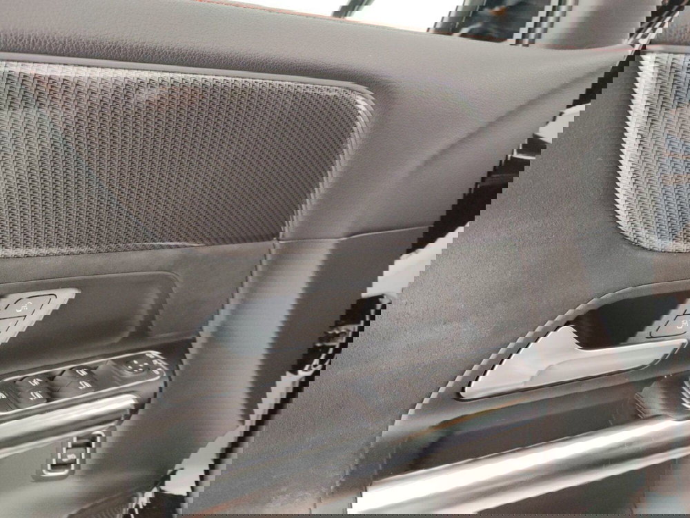 Mercedes-Benz GLA SUV usata a Massa-Carrara (9)