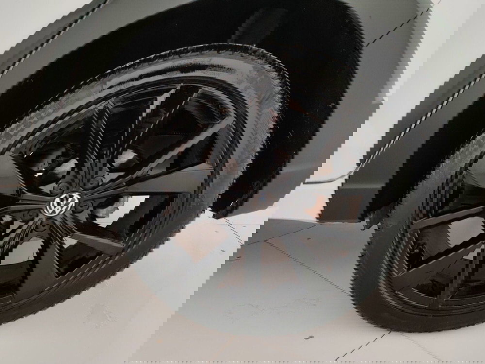 Volkswagen Taigo usata a Massa-Carrara (6)