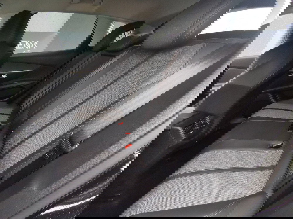Peugeot 3008 usata a Taranto (11)