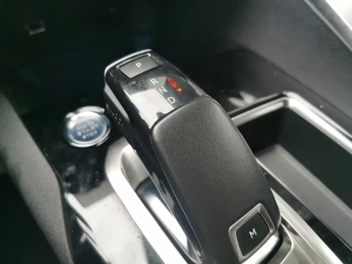 Peugeot 3008 usata a Taranto (12)