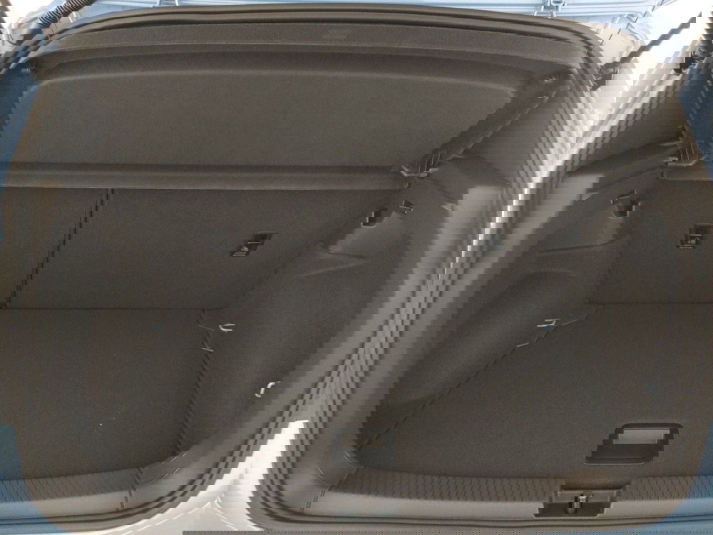 Volkswagen T-Cross nuova a Napoli (11)