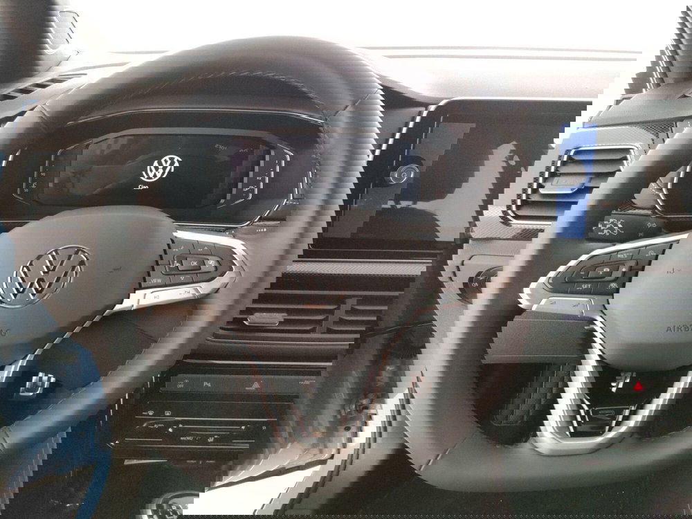 Volkswagen T-Cross nuova a Napoli (16)