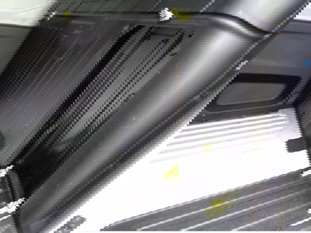 Opel Combo Furgone usata a Treviso (11)