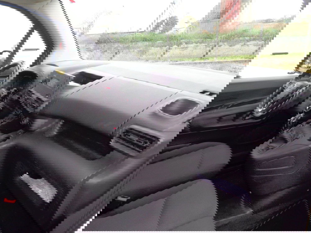 Opel Combo Furgone usata a Treviso (15)