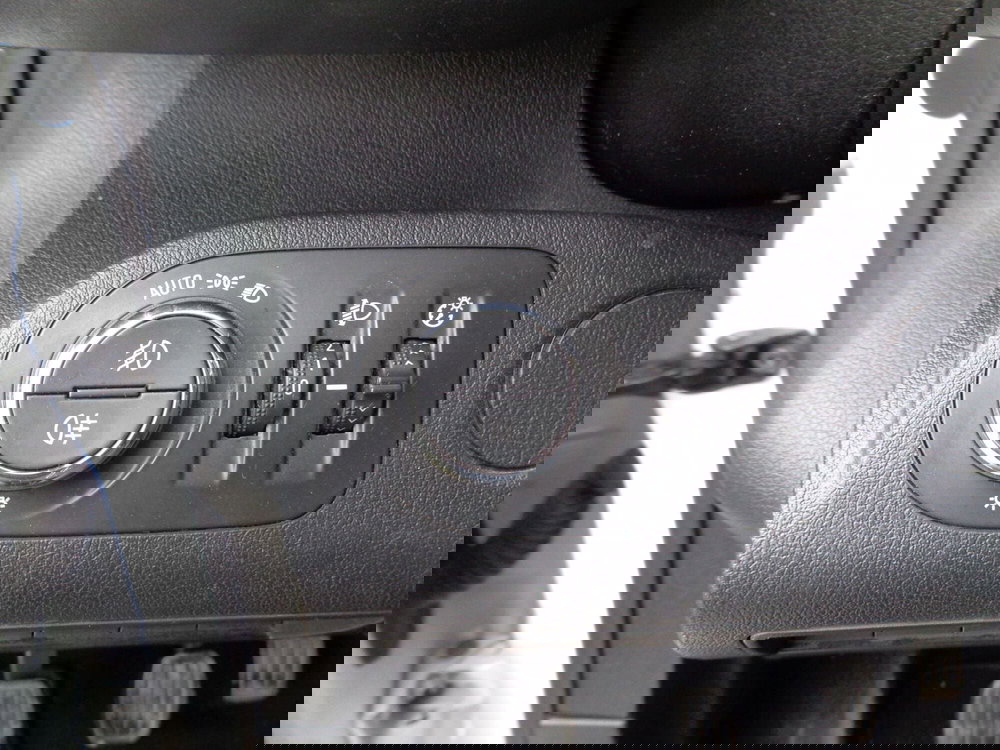 Opel Combo Furgone usata a Treviso (20)