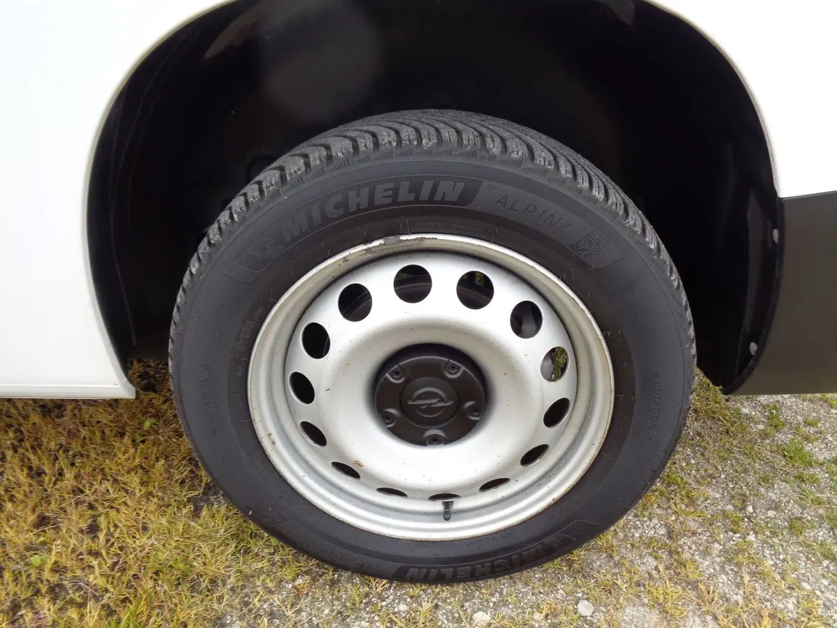 Opel Combo Furgone usata a Treviso (7)