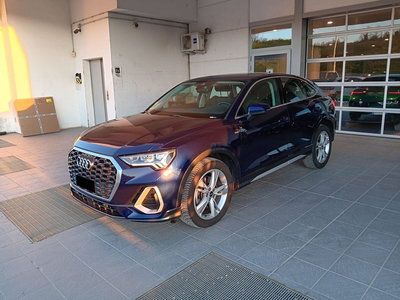 Audi Q3 Sportback 40 TDI quattro S tronic S line edition del 2023 usata a Asti