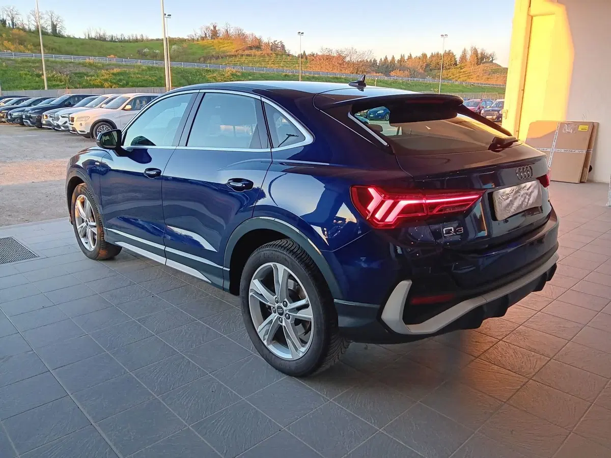 Audi Q3 Sportback usata a Asti (3)