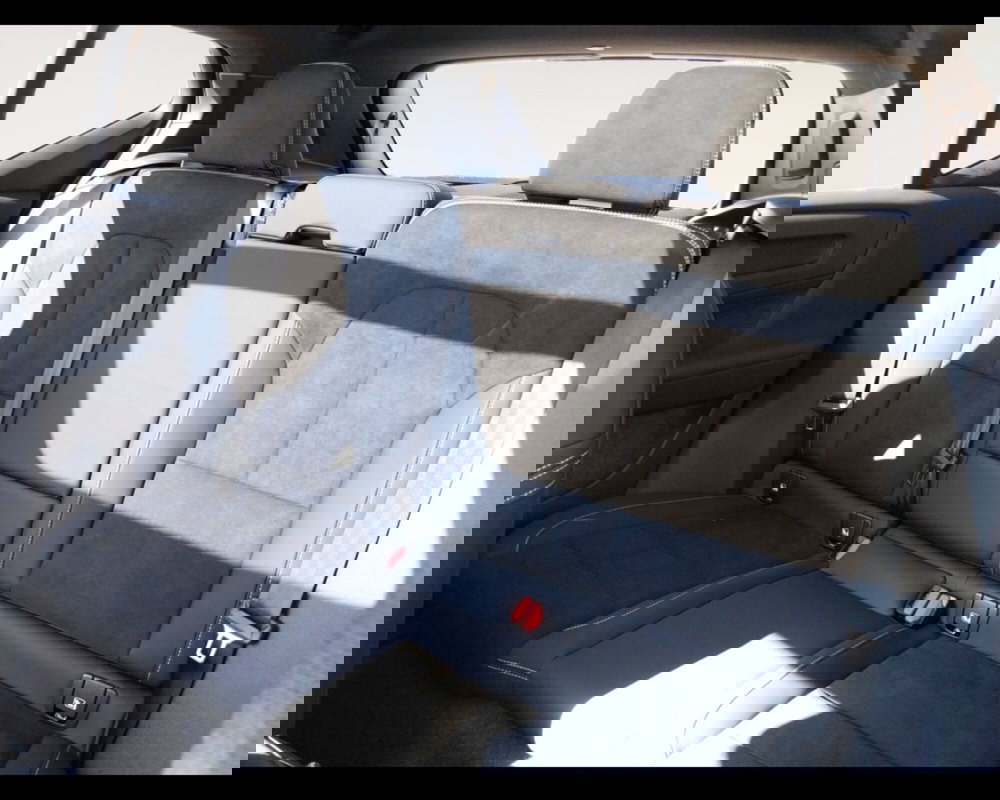 Volvo XC40 nuova a Bologna (15)