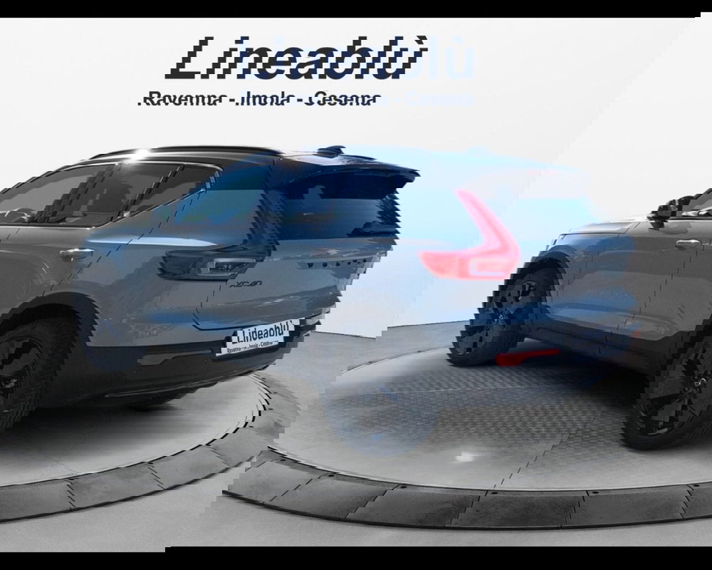 Volvo XC40 nuova a Bologna (6)