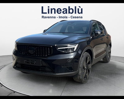 Volvo XC40 2.0 b3 Ultra Black Edition auto nuova a Ravenna