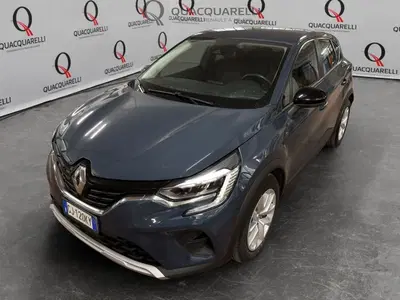 Renault Captur Full Hybrid E-Tech 145 CV Zen del 2022 usata a Milano