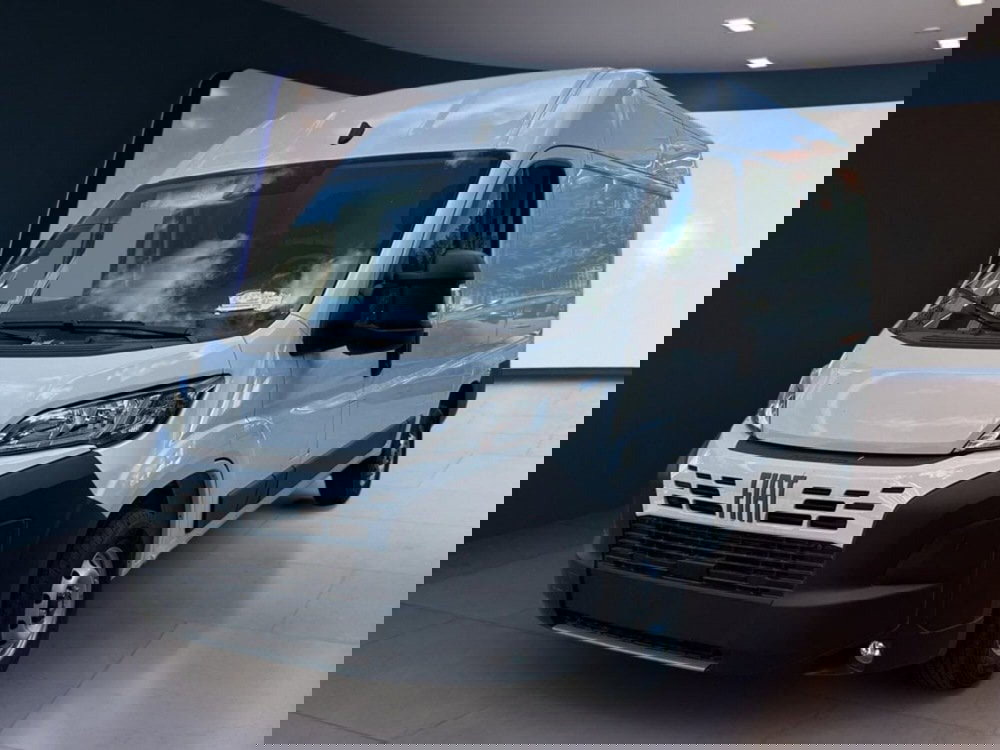 Fiat Ducato Furgone Vetrato nuova a Salerno