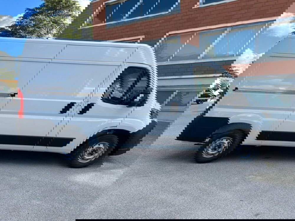 Fiat Ducato Furgone Vetrato nuova a Salerno (11)
