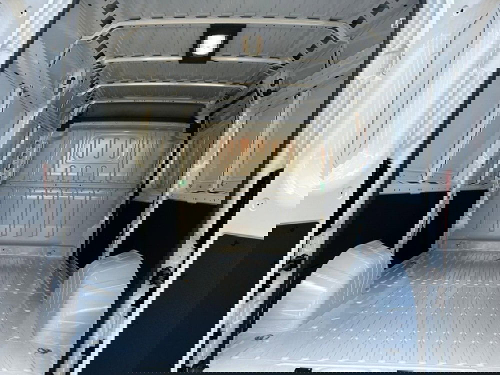 Fiat Ducato Furgone Vetrato nuova a Salerno (16)