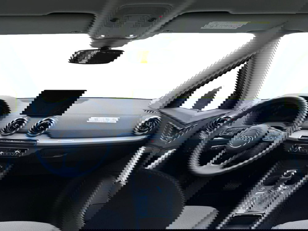 Audi Q2 usata a Salerno (5)