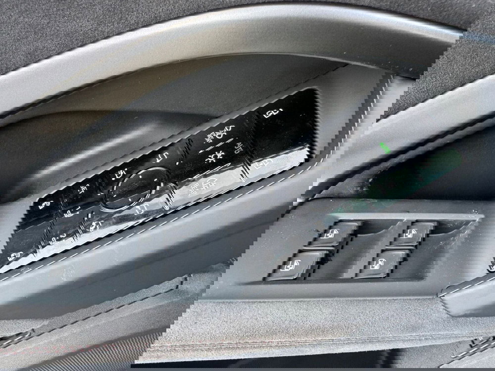 Audi Q5 Sportback nuova a Salerno (15)