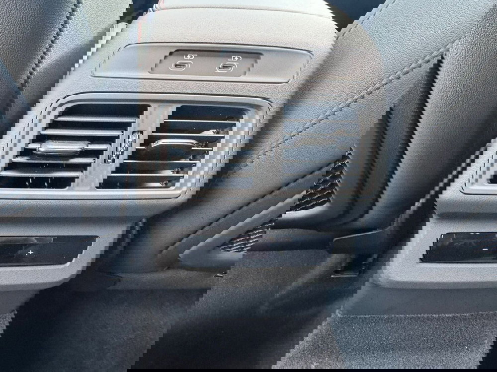 Audi Q5 Sportback nuova a Salerno (16)