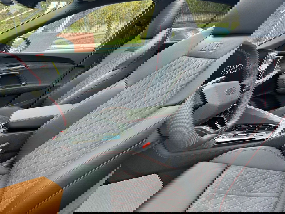 Audi Q5 Sportback nuova a Salerno (6)