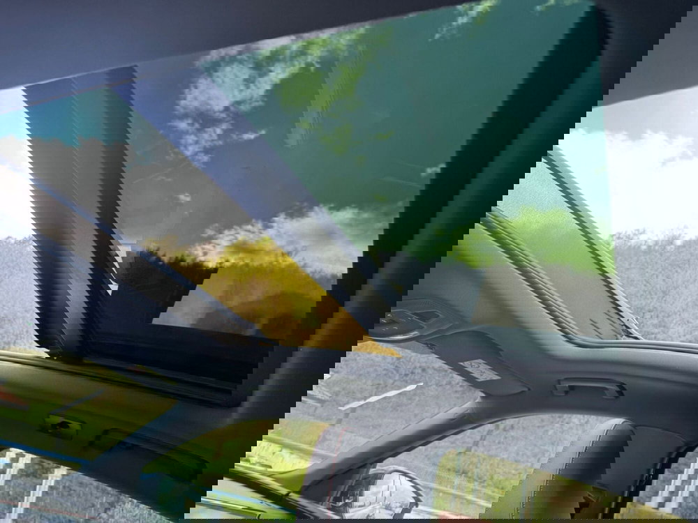 Audi Q5 Sportback nuova a Salerno (8)