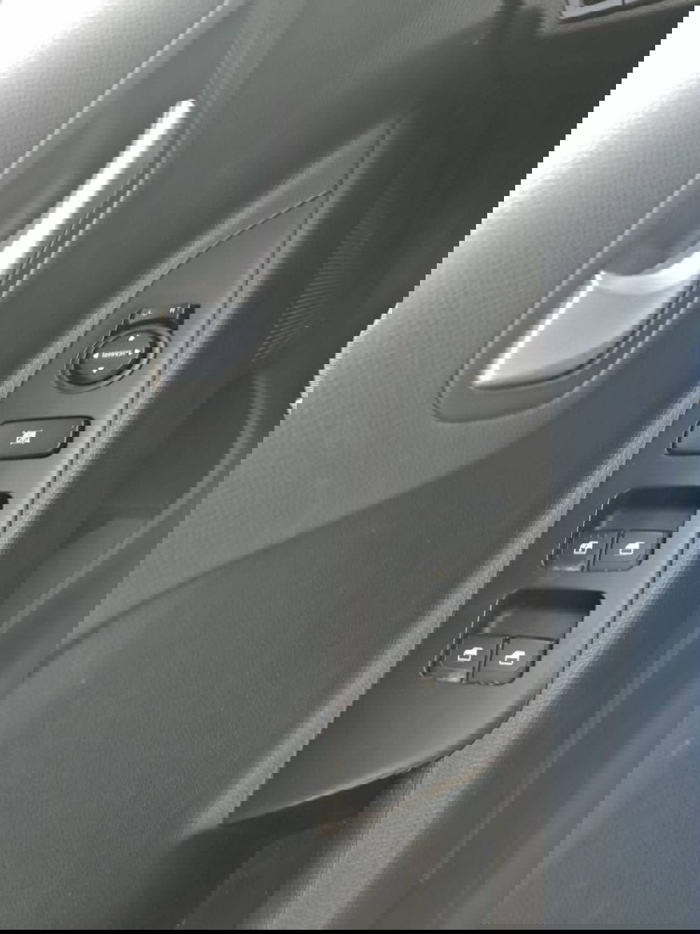 Kia Stonic usata a Salerno (14)