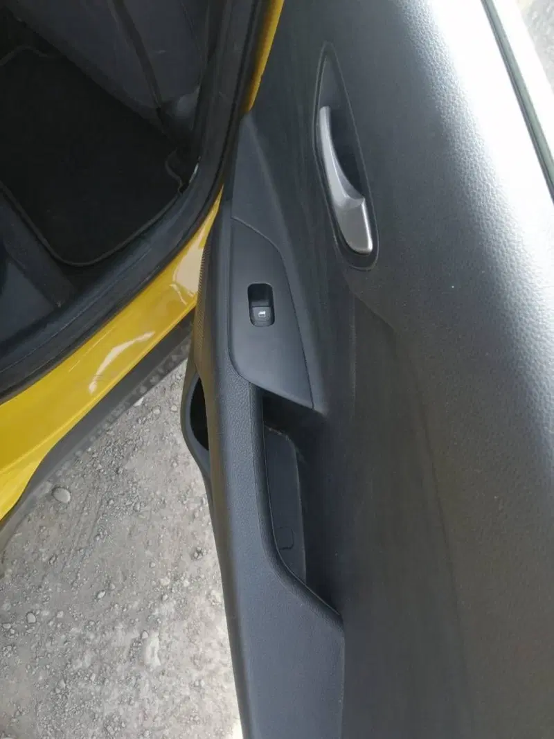 Kia Stonic usata a Salerno (16)