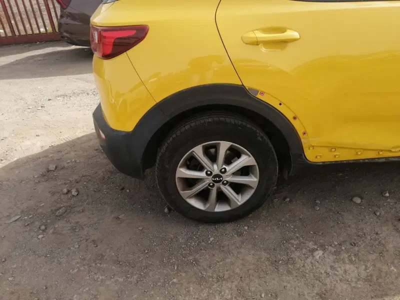 Kia Stonic usata a Salerno (20)